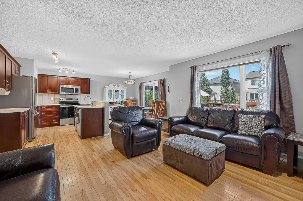 960 Copperfield Boulevard SE Calgary AB T2Z 4W7
