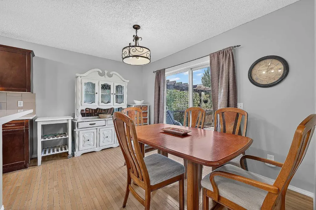 960 Copperfield Boulevard SE Calgary AB T2Z 4W7