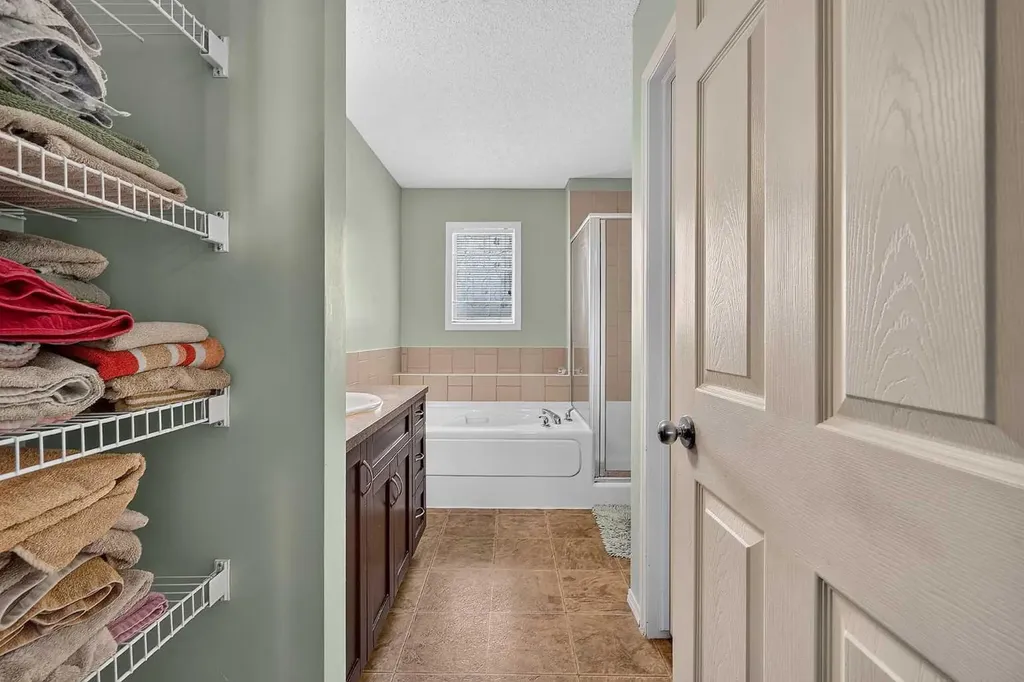 960 Copperfield Boulevard SE Calgary AB T2Z 4W7