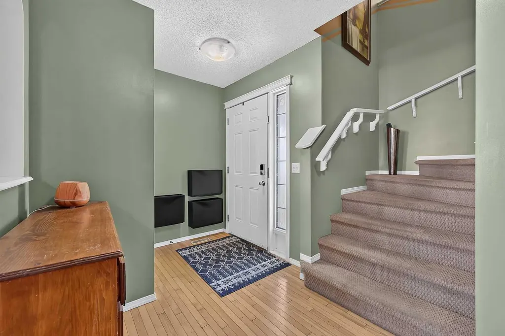 960 Copperfield Boulevard SE Calgary AB T2Z 4W7