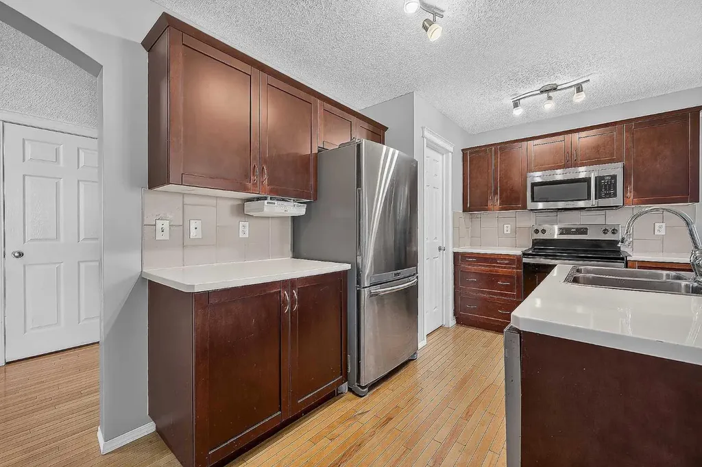 960 Copperfield Boulevard SE Calgary AB T2Z 4W7