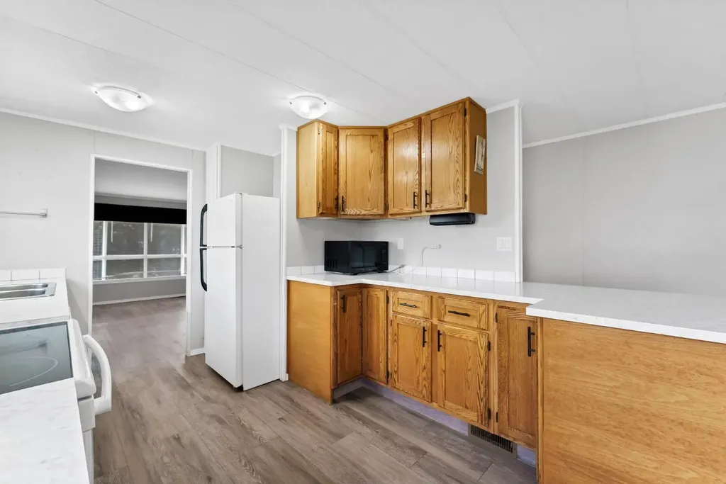 2460 Southview Drive SE Medicine Hat AB T1B 1C8