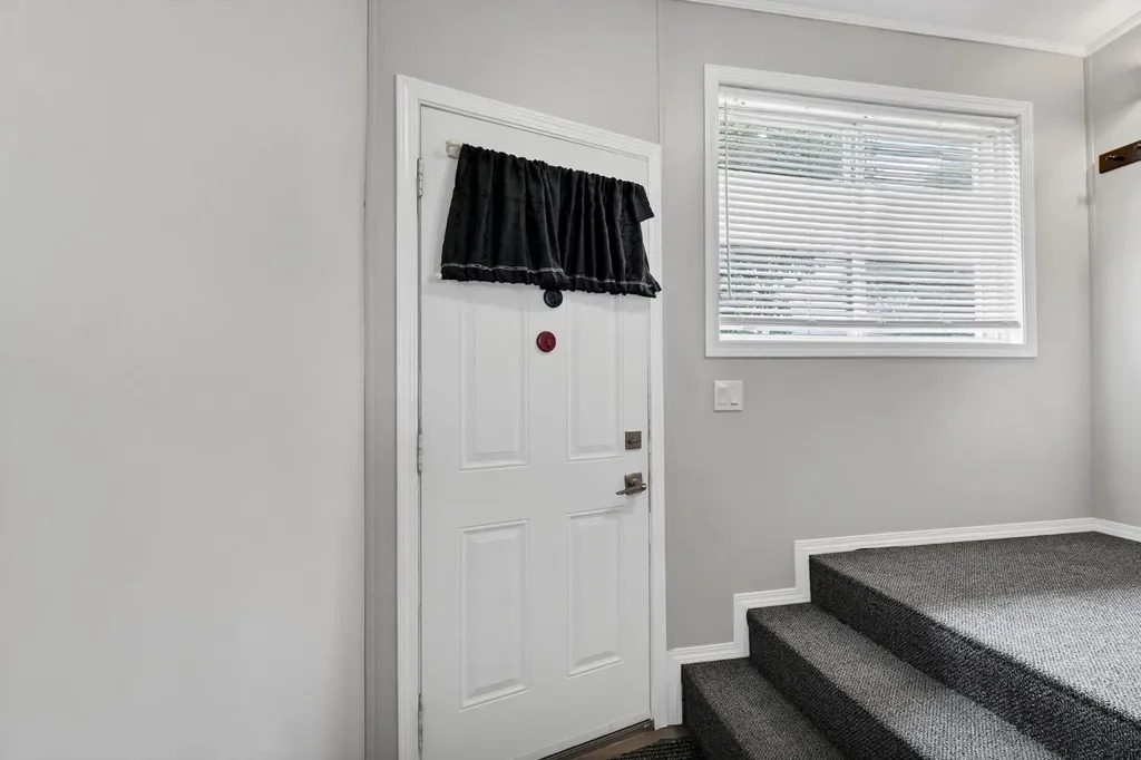2460 Southview Drive SE Medicine Hat AB T1B 1C8