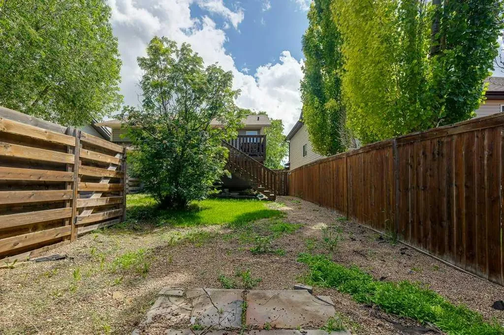 99 Iverson Close Red Deer AB T4R3M8