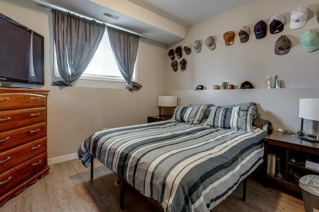 99 Iverson Close Red Deer AB T4R3M8