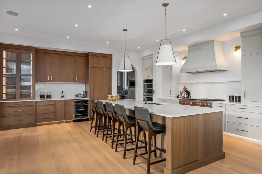 2920 Toronto Crescent NW Calgary AB T2N 3W2