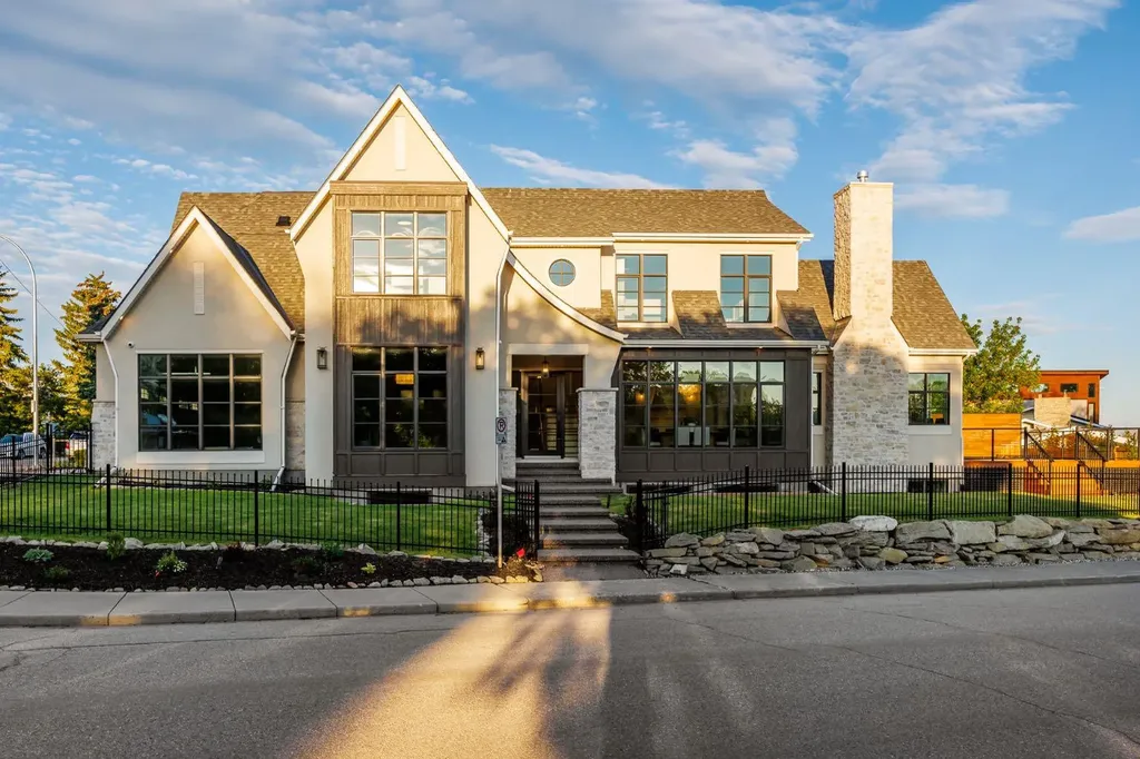 2920 Toronto Crescent NW Calgary AB T2N 3W2