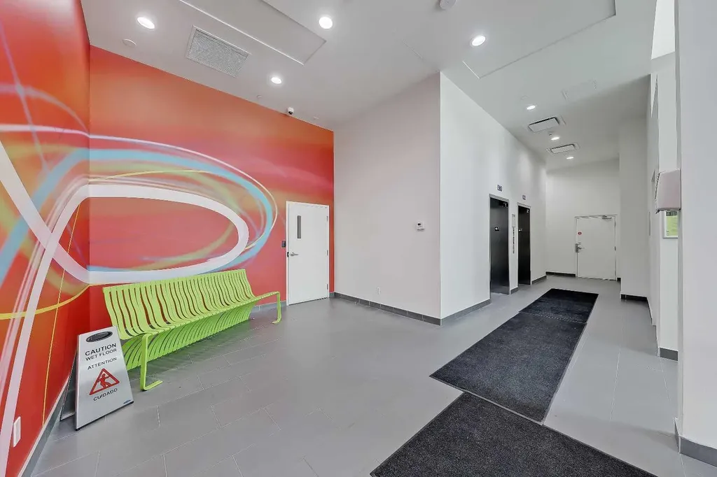 10 Brentwood Common NW Calgary AB T2L 2L6