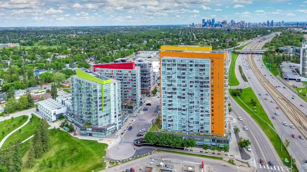 10 Brentwood Common NW Calgary AB T2L 2L6