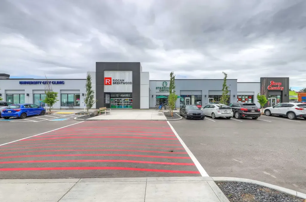 10 Brentwood Common NW Calgary AB T2L 2L6