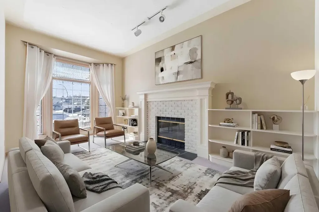251 Hampshire Place NW Calgary AB T3A 4Y7