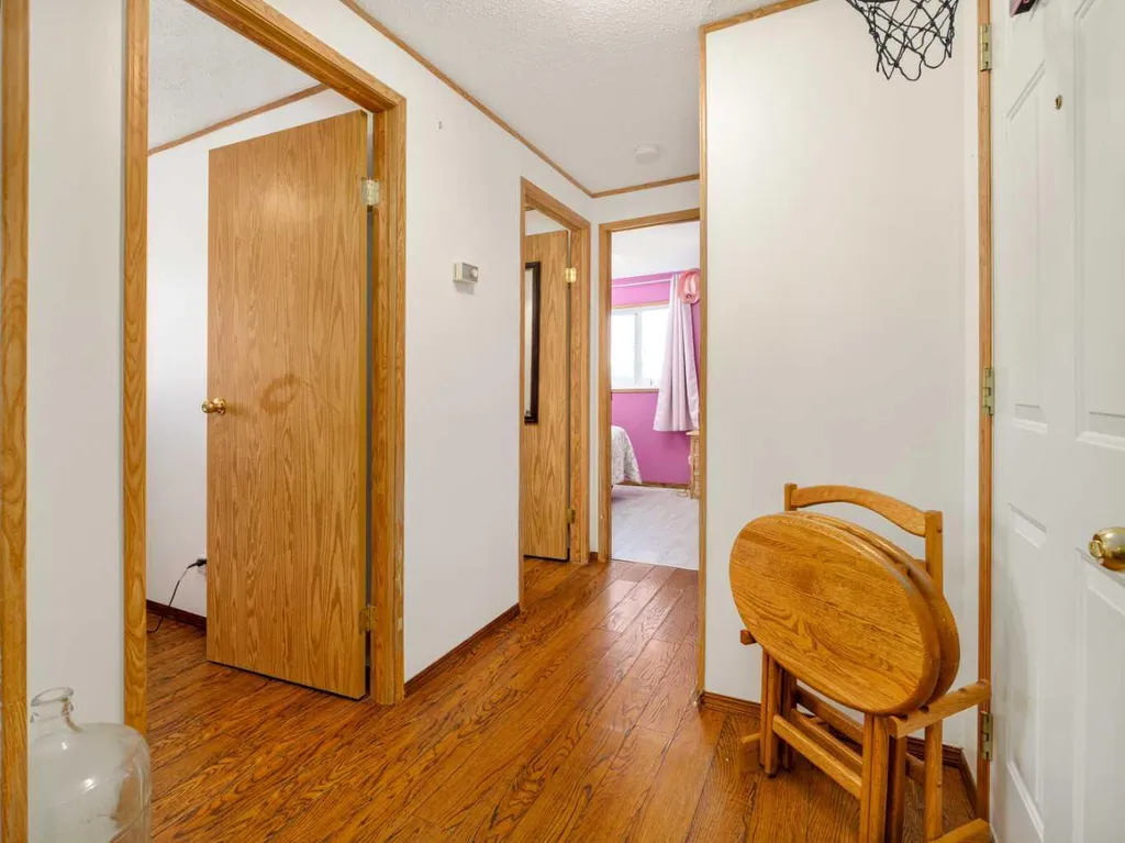 22 Westover Crescent Claresholm AB T0L 0T0
