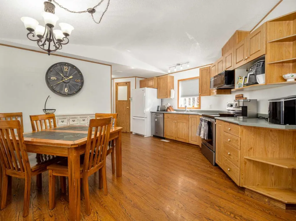 22 Westover Crescent Claresholm AB T0L 0T0