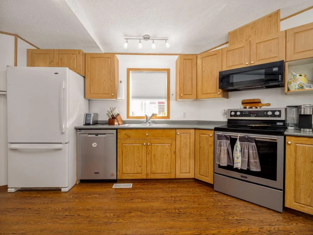 22 Westover Crescent Claresholm AB T0L 0T0