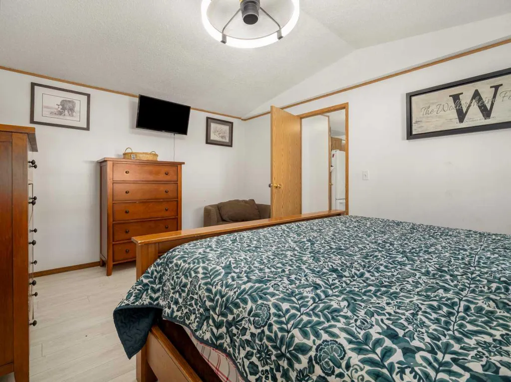 22 Westover Crescent Claresholm AB T0L 0T0