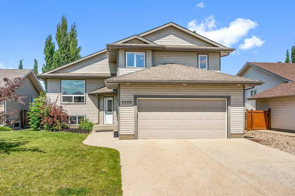 5220 21 Street Lloydminster AB T9V 3G3