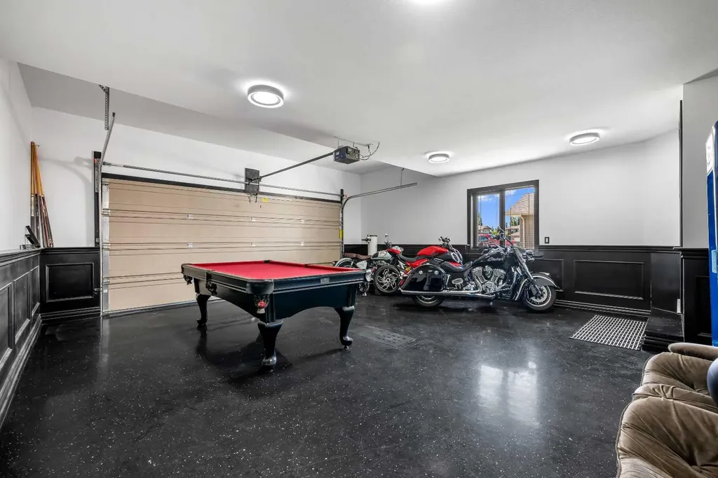 5220 21 Street Lloydminster AB T9V 3G3