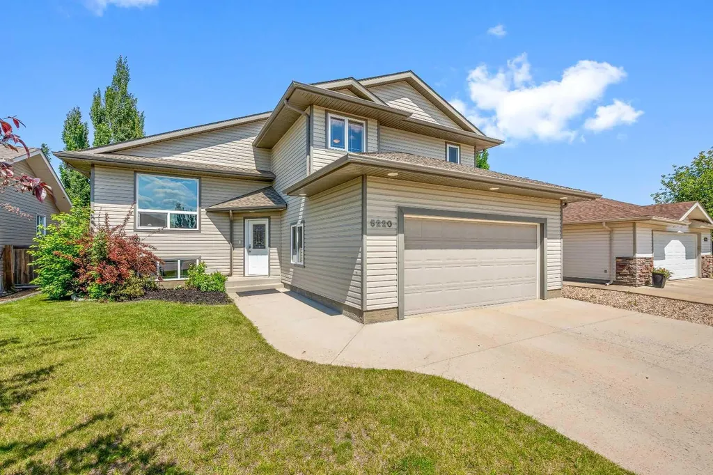 5220 21 Street Lloydminster AB T9V 3G3