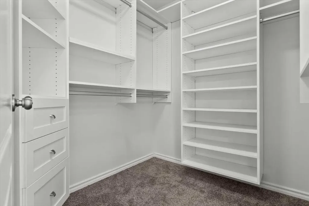 113 Ypres Green SW Calgary AB T2T6M3