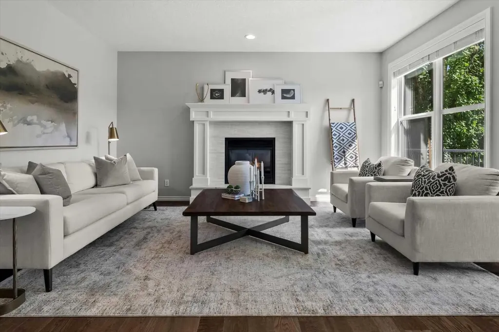 113 Ypres Green SW Calgary AB T2T6M3