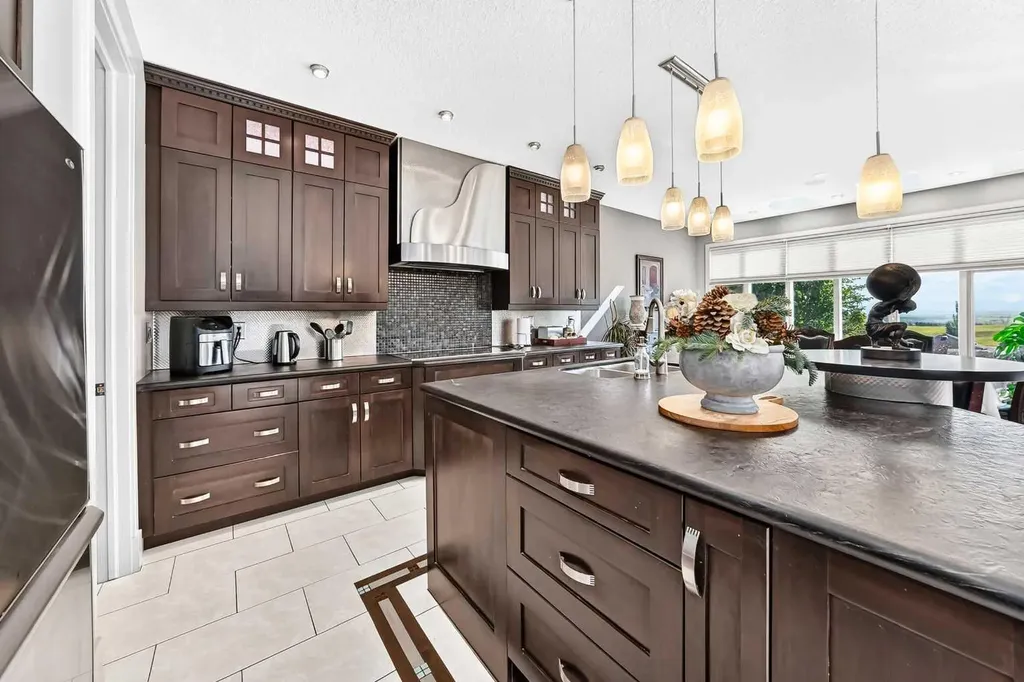 423 Rocky Ridge Drive NW Calgary AB T3G 5C2