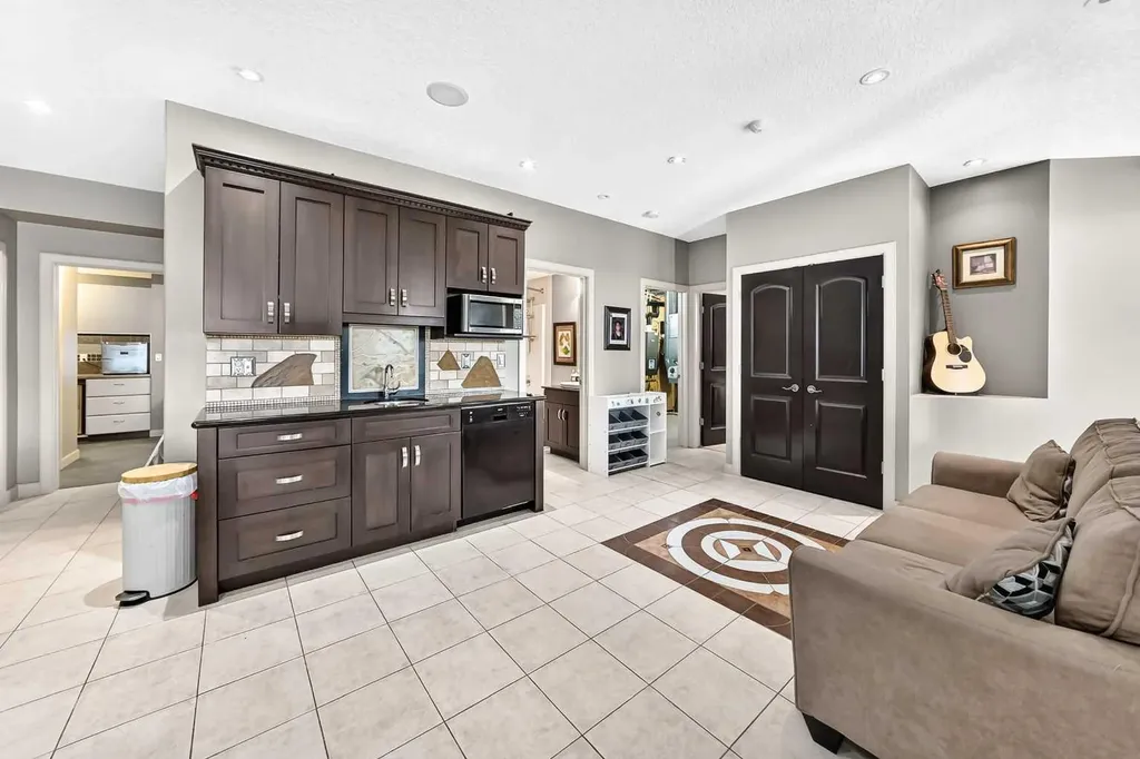423 Rocky Ridge Drive NW Calgary AB T3G 5C2