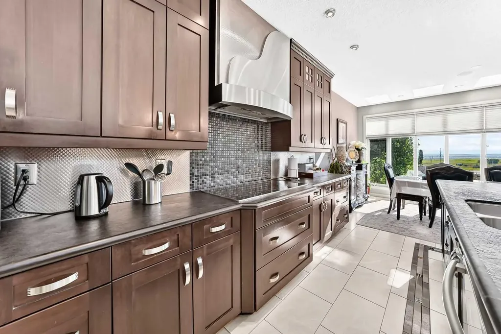 423 Rocky Ridge Drive NW Calgary AB T3G 5C2