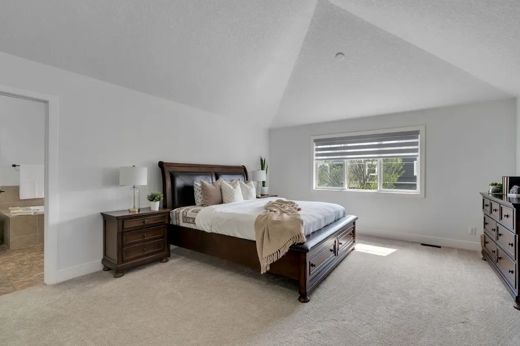 71 Canals Close SW Airdrie AB T4B 0S6