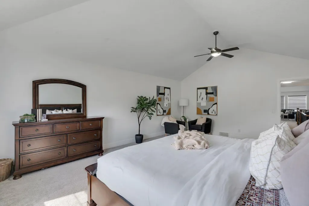 71 Canals Close SW Airdrie AB T4B 0S6