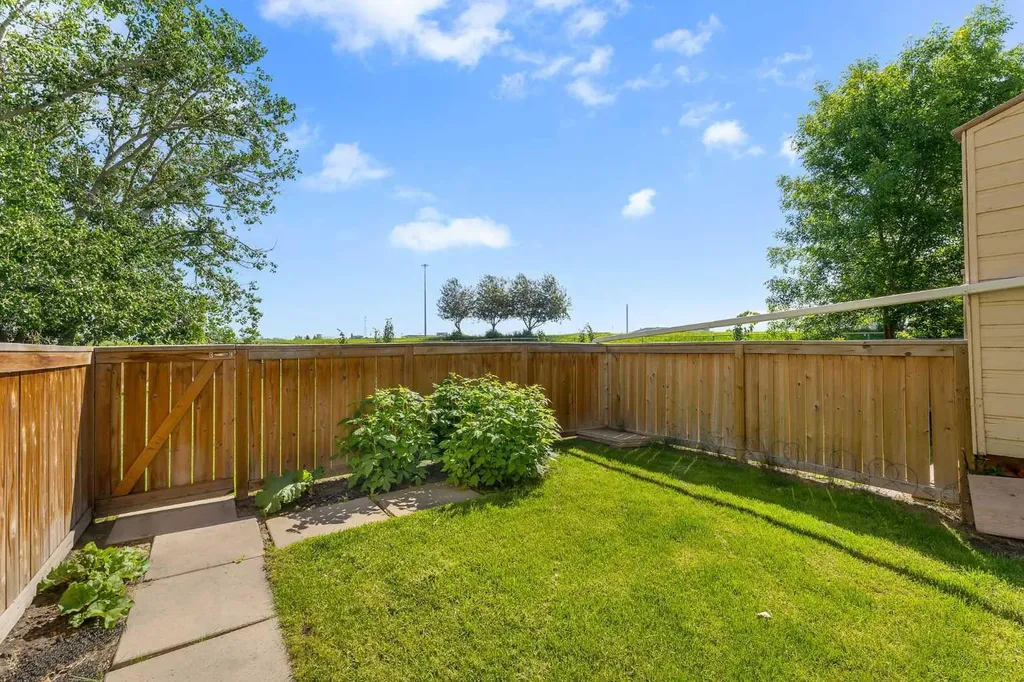 600 Allen Street SE Airdrie AB T4B 1J7