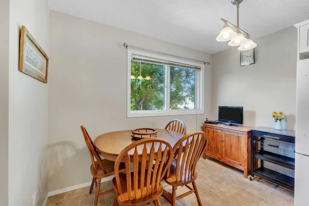 600 Allen Street SE Airdrie AB T4B 1J7