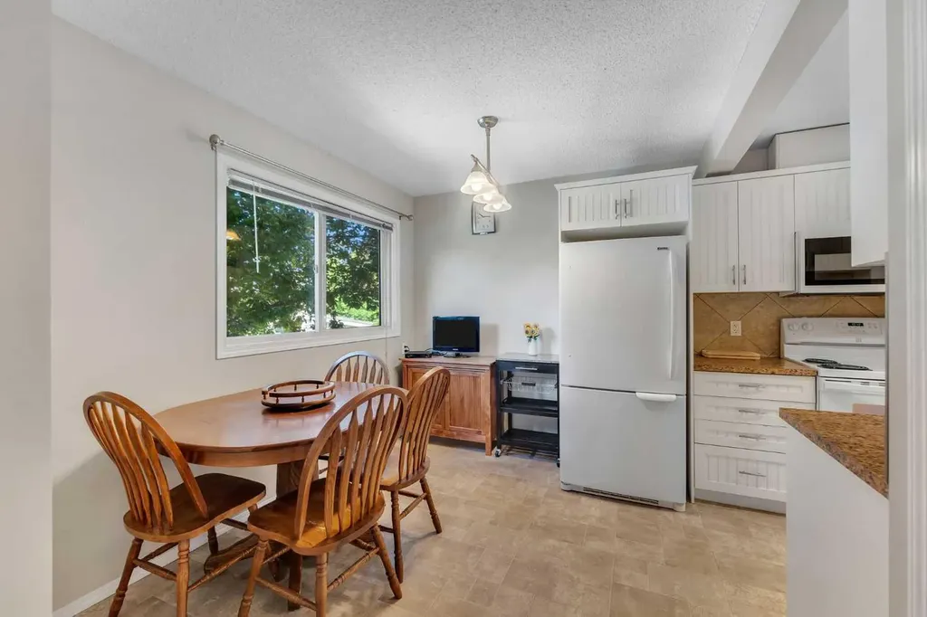 600 Allen Street SE Airdrie AB T4B 1J7