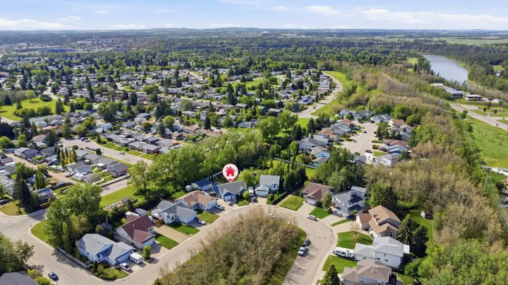18 Osmond Close Red Deer AB T4N 6Y1