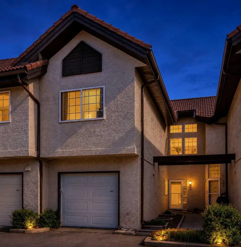 1997 Sirocco Drive SW Calgary AB T3H 3E6