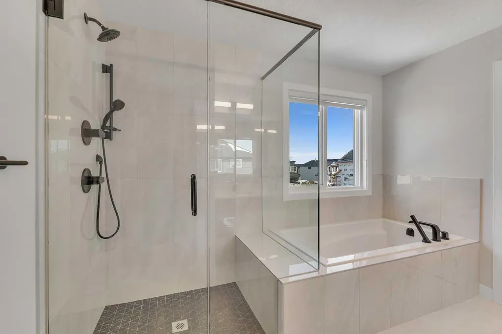 674 Creekmill Court SW Airdrie AB T4B 5J8