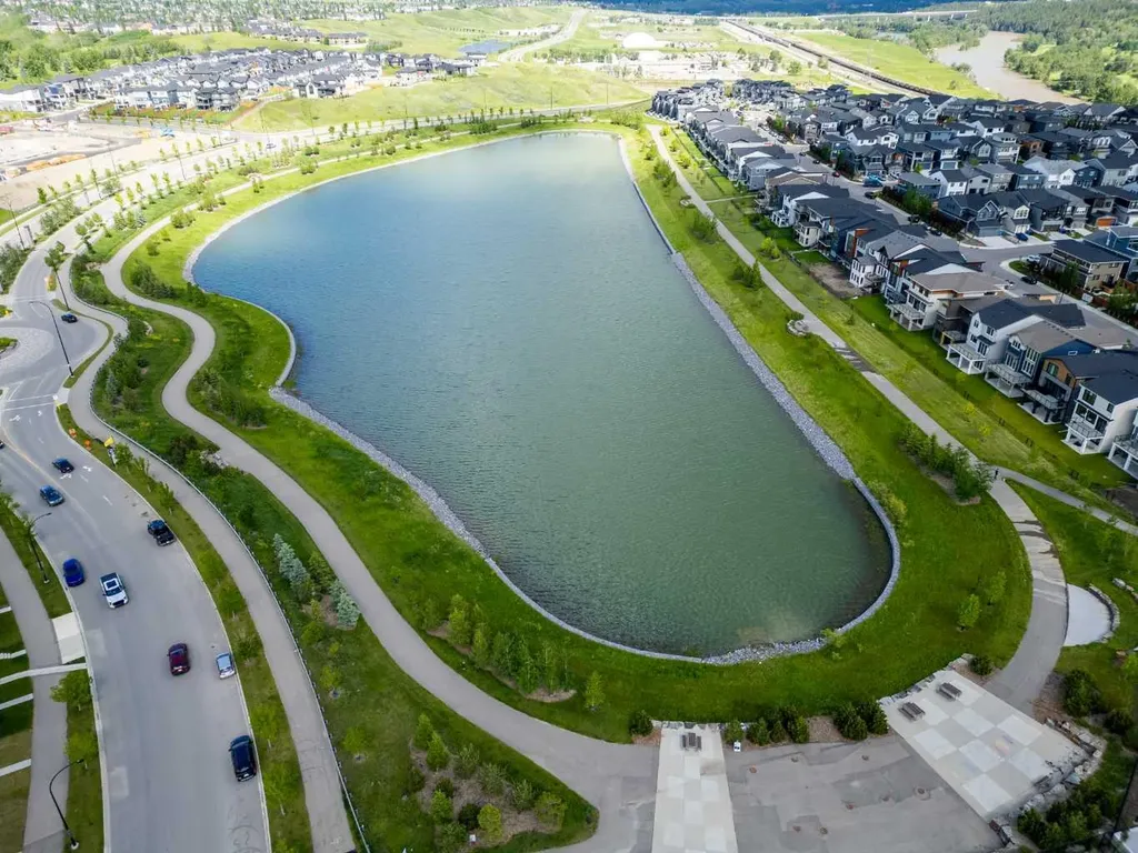 116 Rowmont Heath NW Calgary AB T3L 0H8