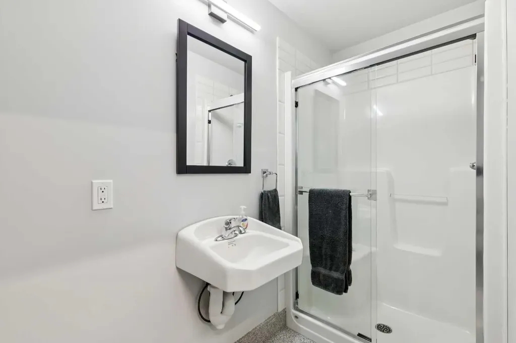 1750 120 Avenue NE Calgary AB T3K 2G3