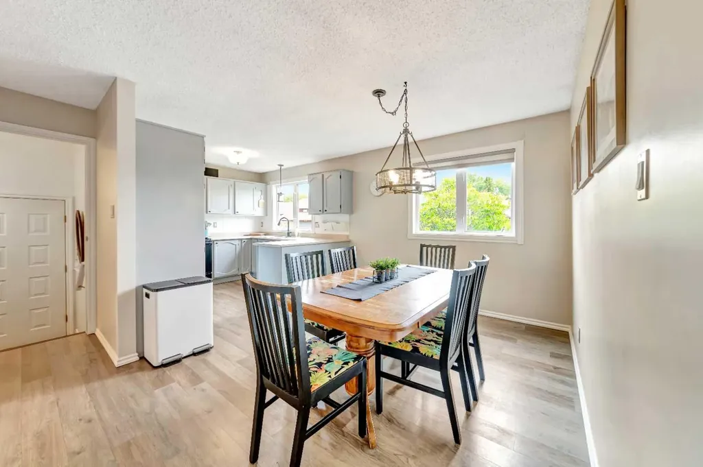 5503 35 Street Lloydminster AB T9V 1S1