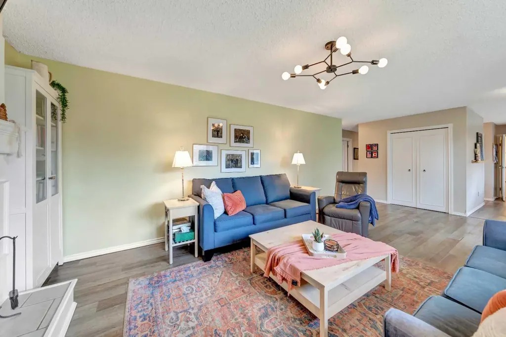 5503 35 Street Lloydminster AB T9V 1S1