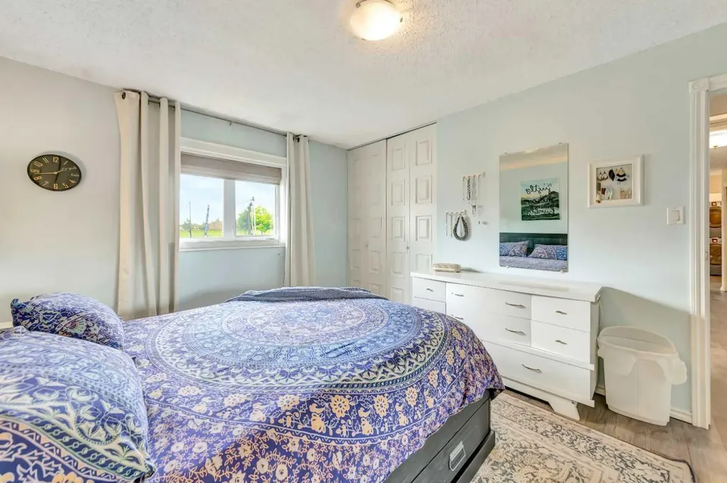 5503 35 Street Lloydminster AB T9V 1S1