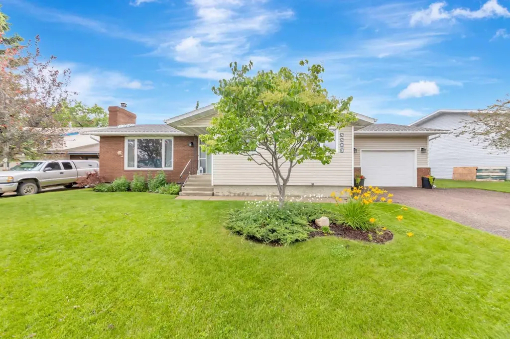 5503 35 Street Lloydminster AB T9V 1S1
