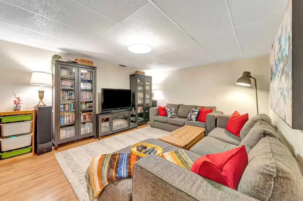 5503 35 Street Lloydminster AB T9V 1S1