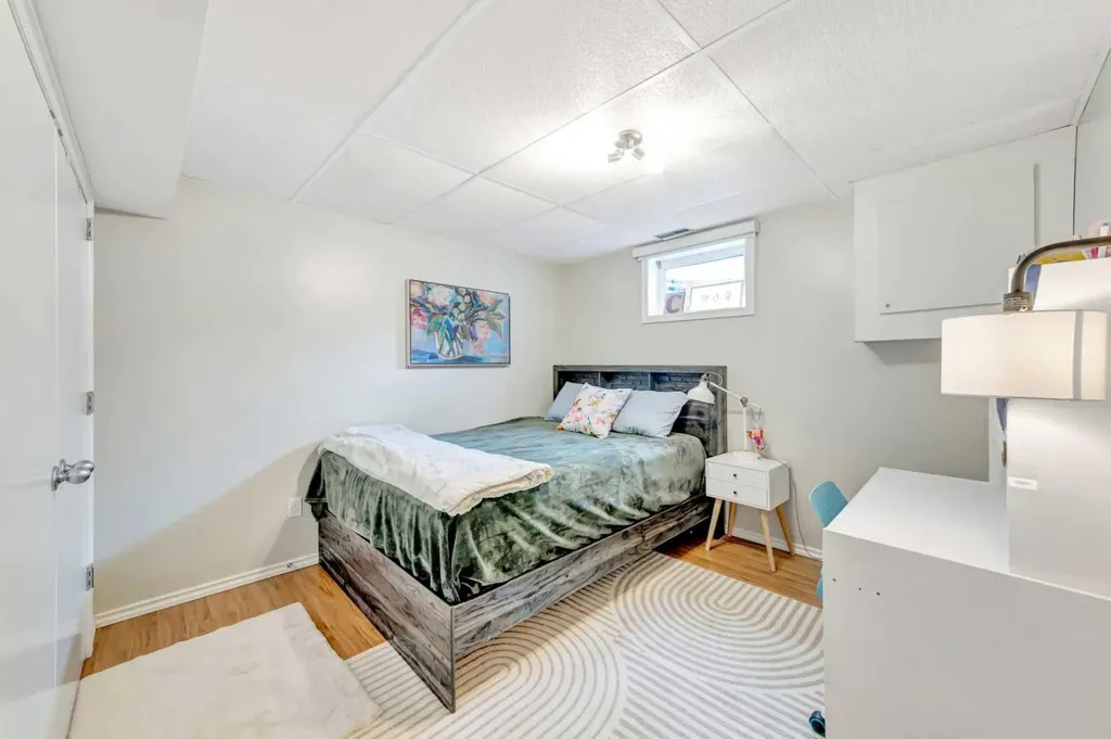 5503 35 Street Lloydminster AB T9V 1S1