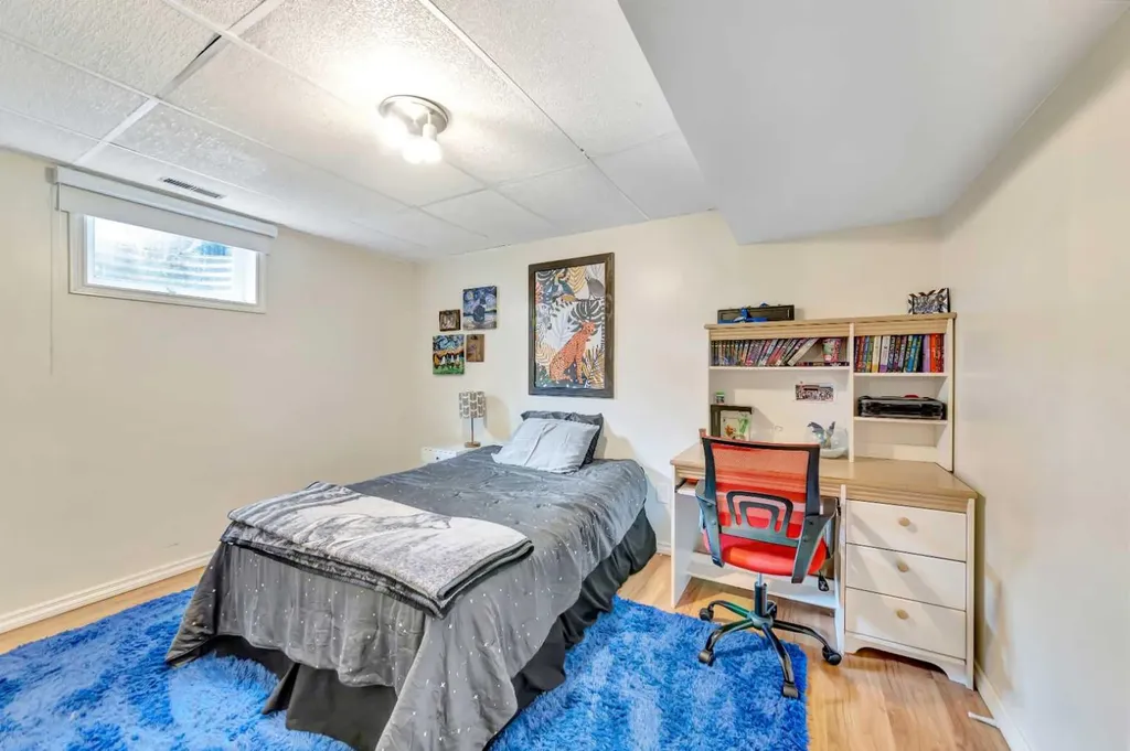 5503 35 Street Lloydminster AB T9V 1S1