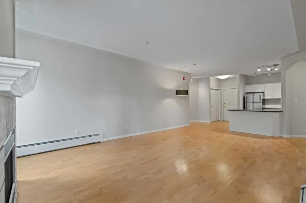 2419 Erlton Road SW Calgary AB T2S 3B8
