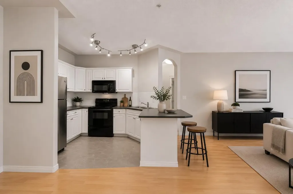 2419 Erlton Road SW Calgary AB T2S 3B8