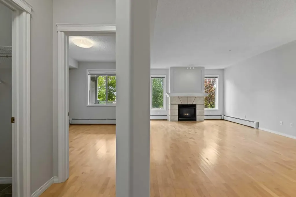 2419 Erlton Road SW Calgary AB T2S 3B8