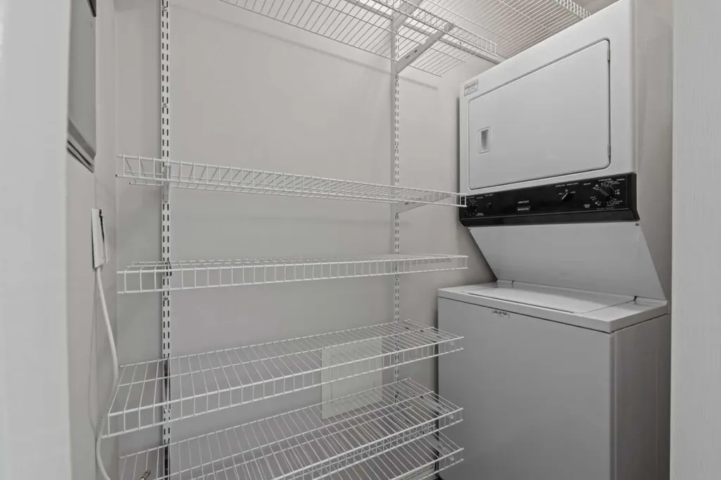 2419 Erlton Road SW Calgary AB T2S 3B8