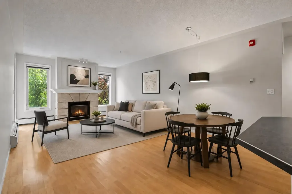 2419 Erlton Road SW Calgary AB T2S 3B8