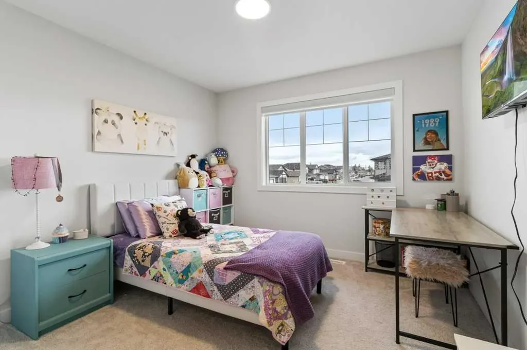 58 Bardwell Way Sylvan Lake AB T4S 0V4